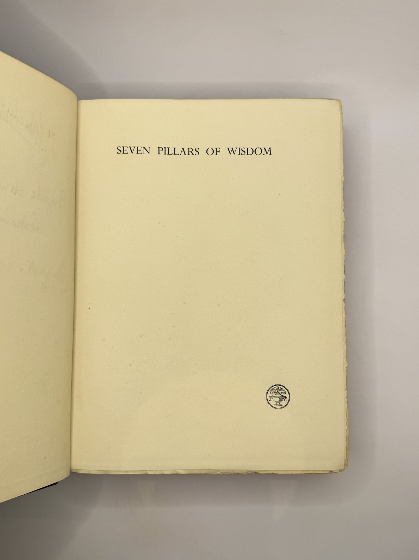 Seven Pillars of Wisdom by T.E Lawrence Signed by Field Marshall Claude Auckinleck