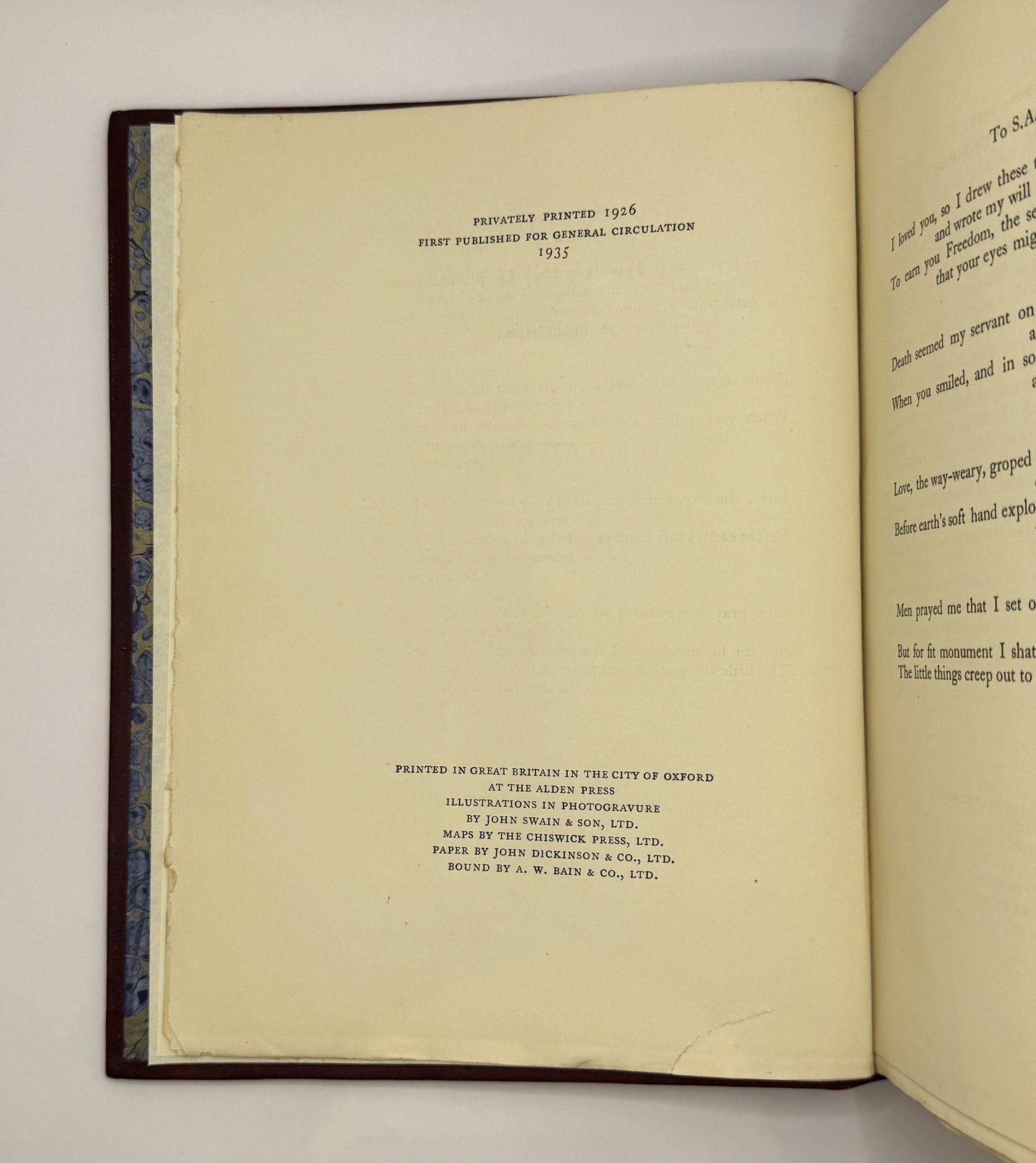 Seven Pillars of Wisdom by T.E Lawrence Signed by Field Marshall Claude Auckinleck