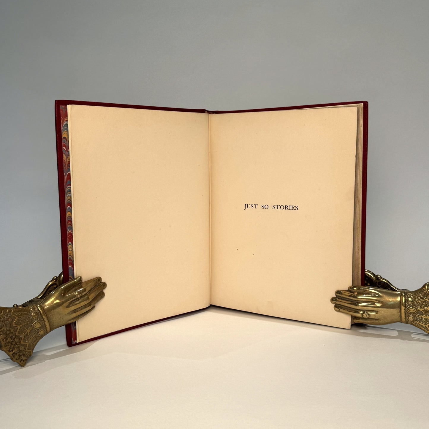 Just So Stories, Kipling, Rudyard – Illustrated by the Author. Finely Bound.