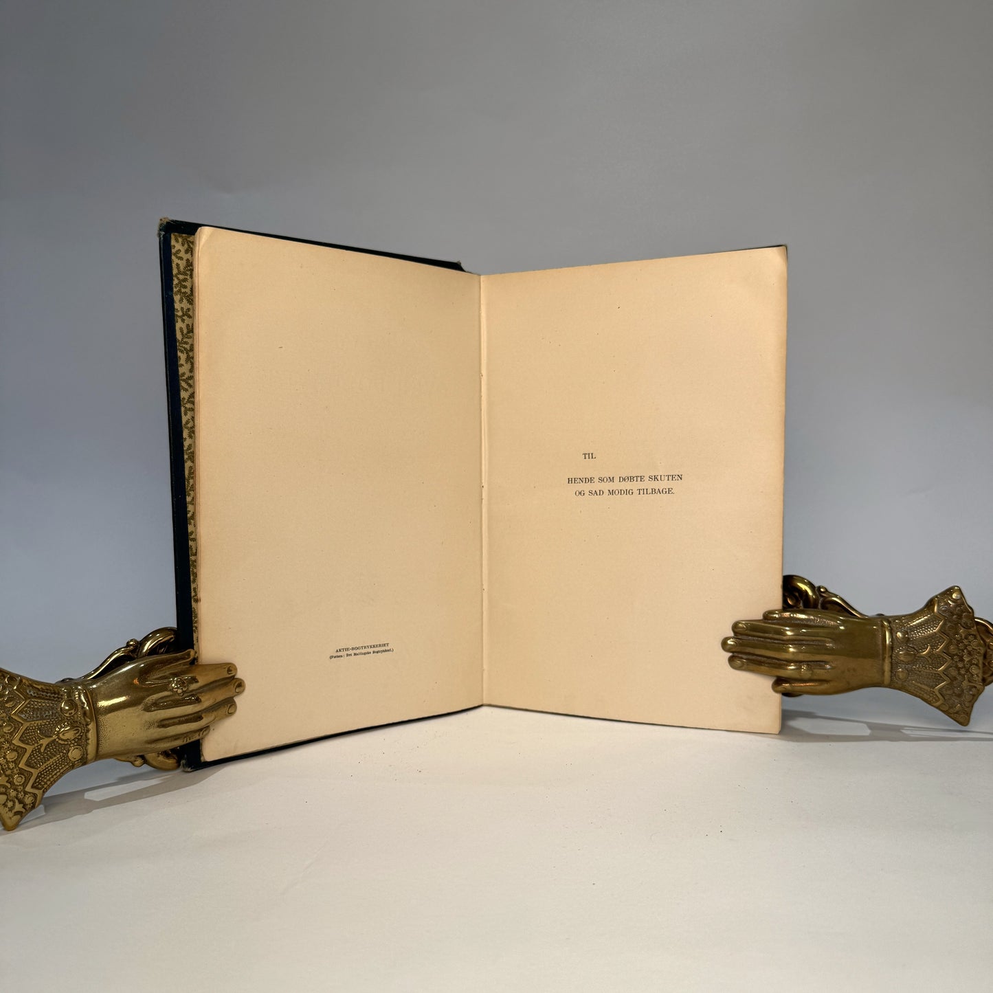 Roald Amundsen’s Signed, Expedition-Carried Copy of Nansen’s Fram over Polhavet (1897)