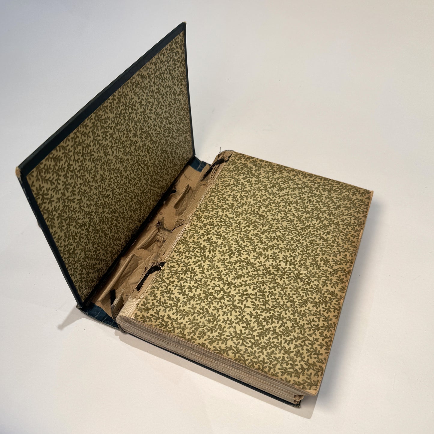 Roald Amundsen’s Signed, Expedition-Carried Copy of Nansen’s Fram over Polhavet (1897)