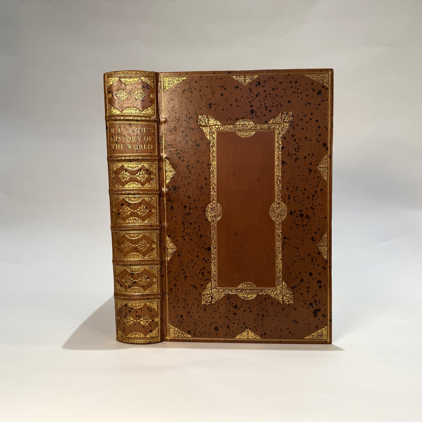 Sir Walter Raleigh - The History of the World, in Five Books (1677)