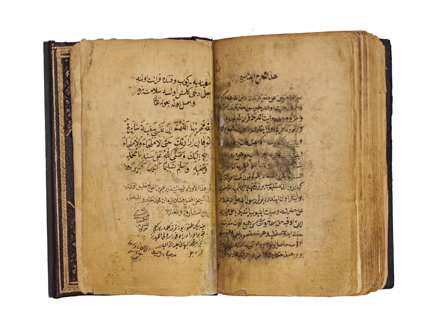 A Finely Illuminated Ottoman Dala’il al-Khayrat Manuscript with Views of Mecca and Medina, c. 1785