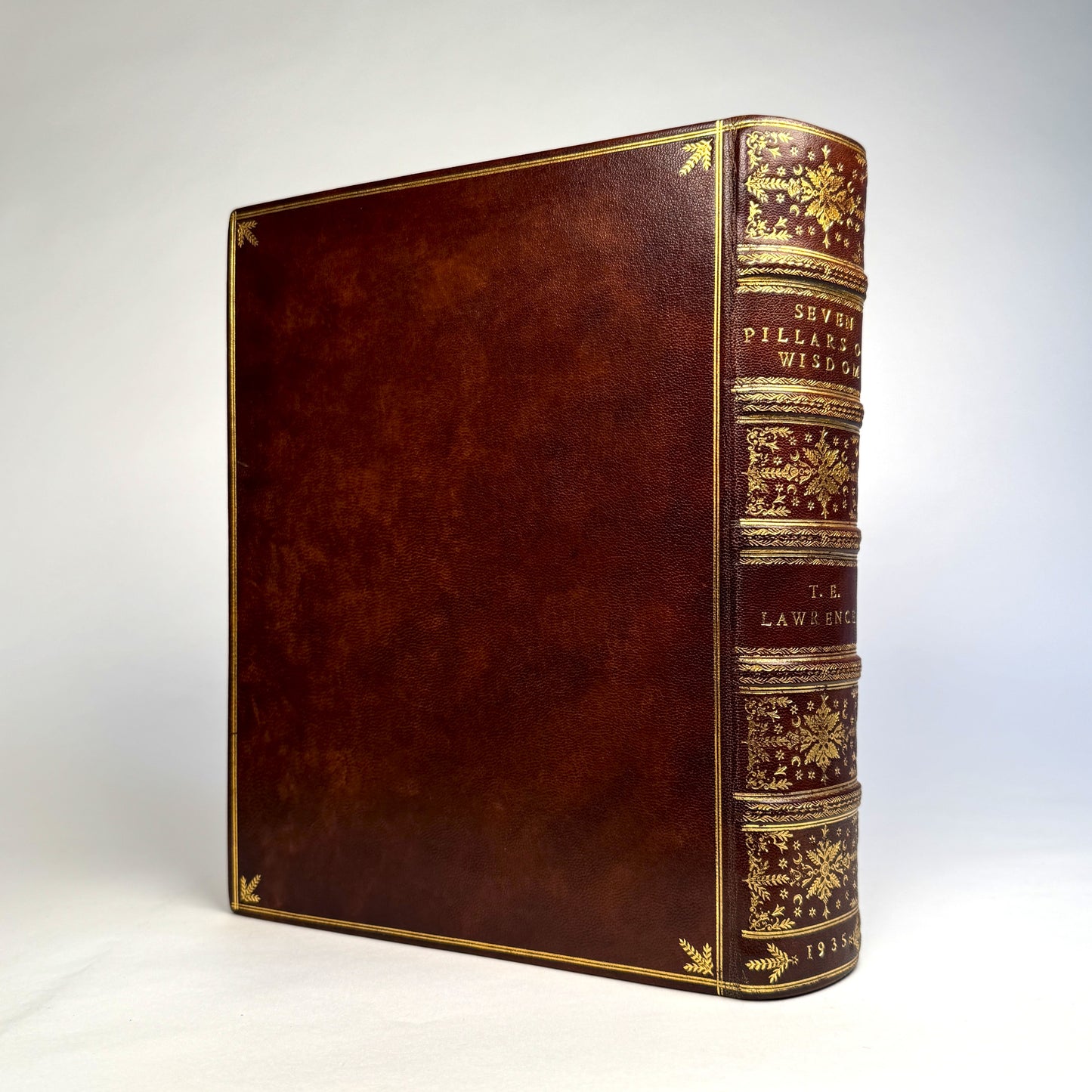 T. E. Lawrence’s Seven Pillars of Wisdom - Magnificent Full Morocco Binding with Gilt Swords