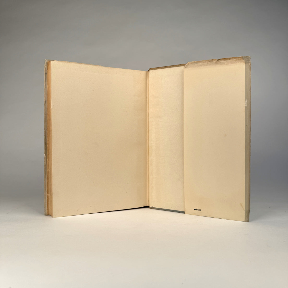 C. S. Lewis’s The Lion, the Witch and the Wardrobe - Rare Unclipped Original Dust Jacket
